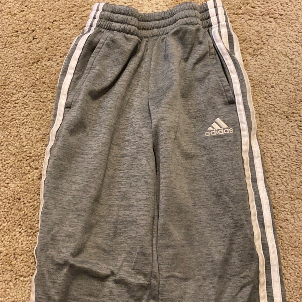 Gray adidas sweatpants, kids size 8